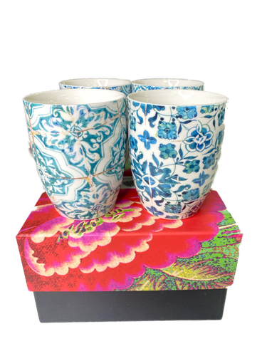 Anna Chandler set of 4 Mugs in Silica