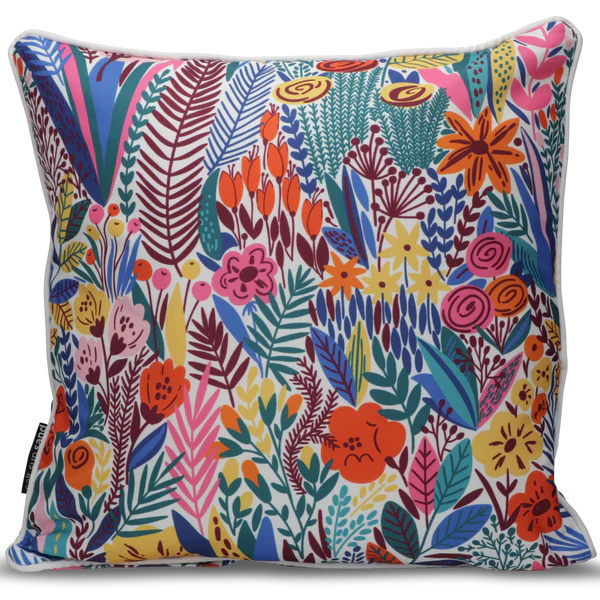Bondi Stand Out - Piped Outdoor Cushion